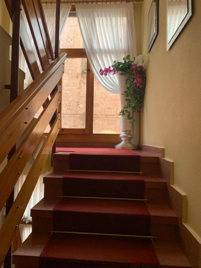 Hostal Docar Lerma Exterior photo