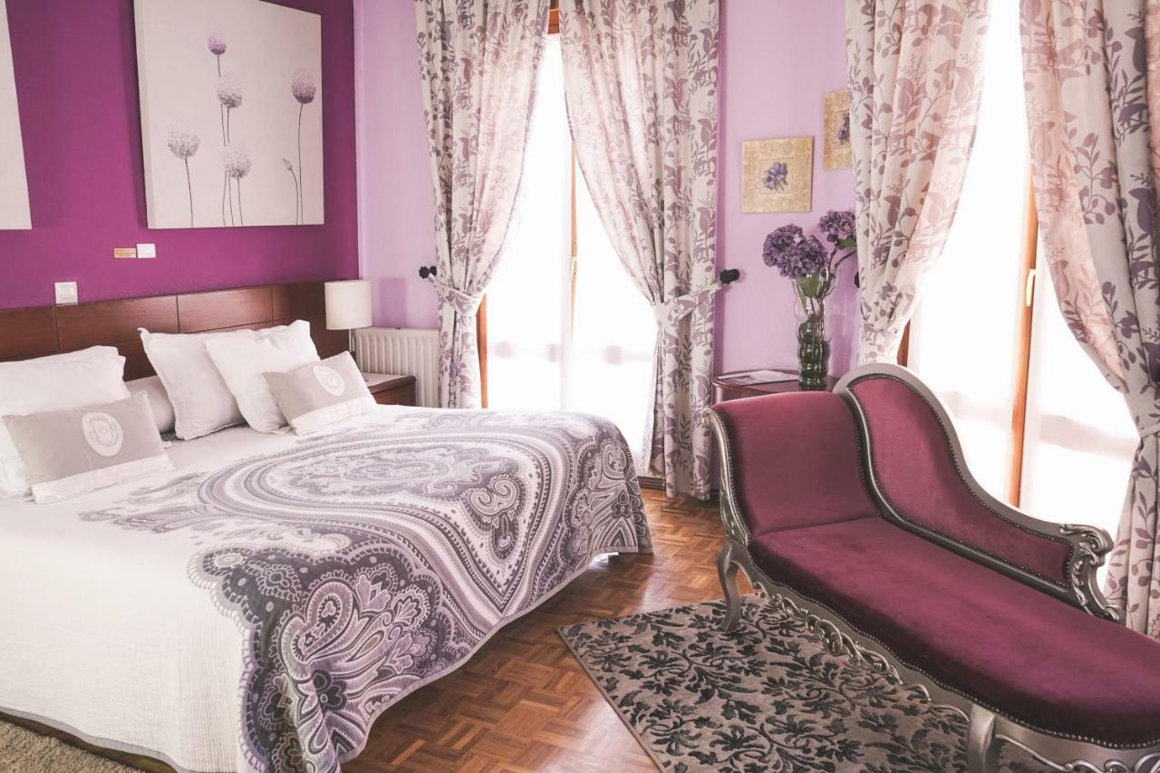 Hostal Docar Lerma Exterior photo